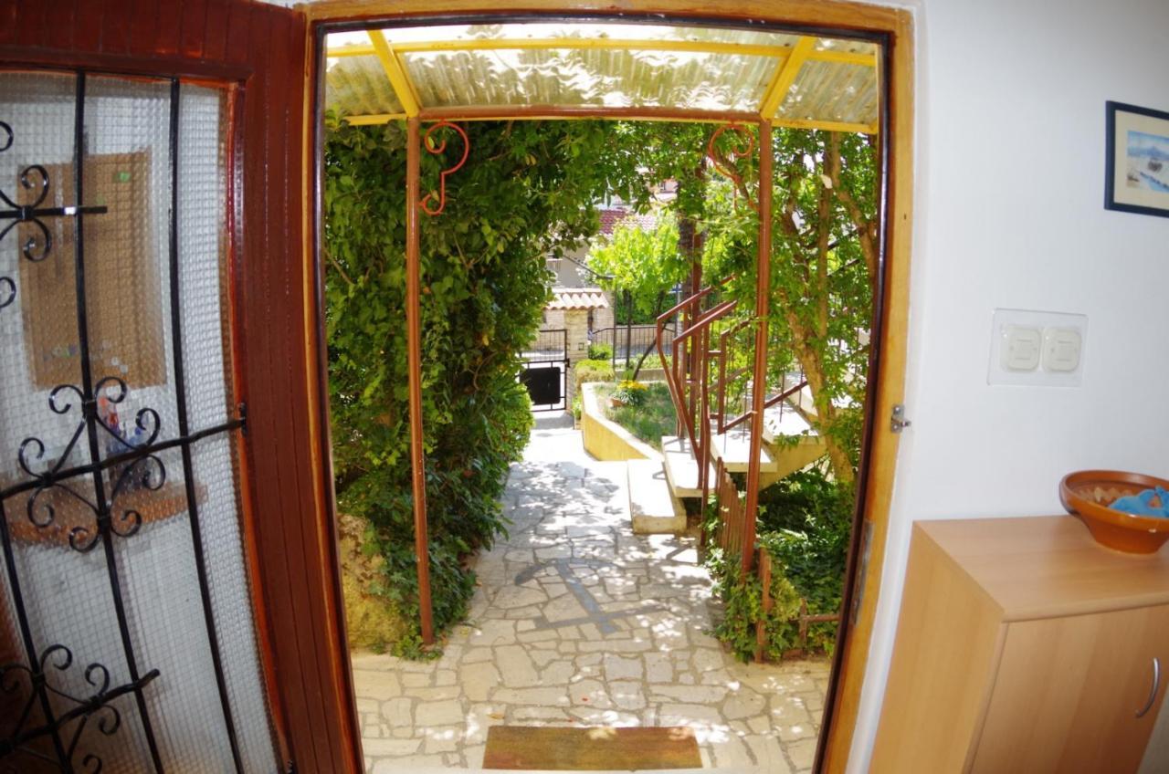 Holiday Apartments Ruzica, Pjescana Uvala Luaran gambar