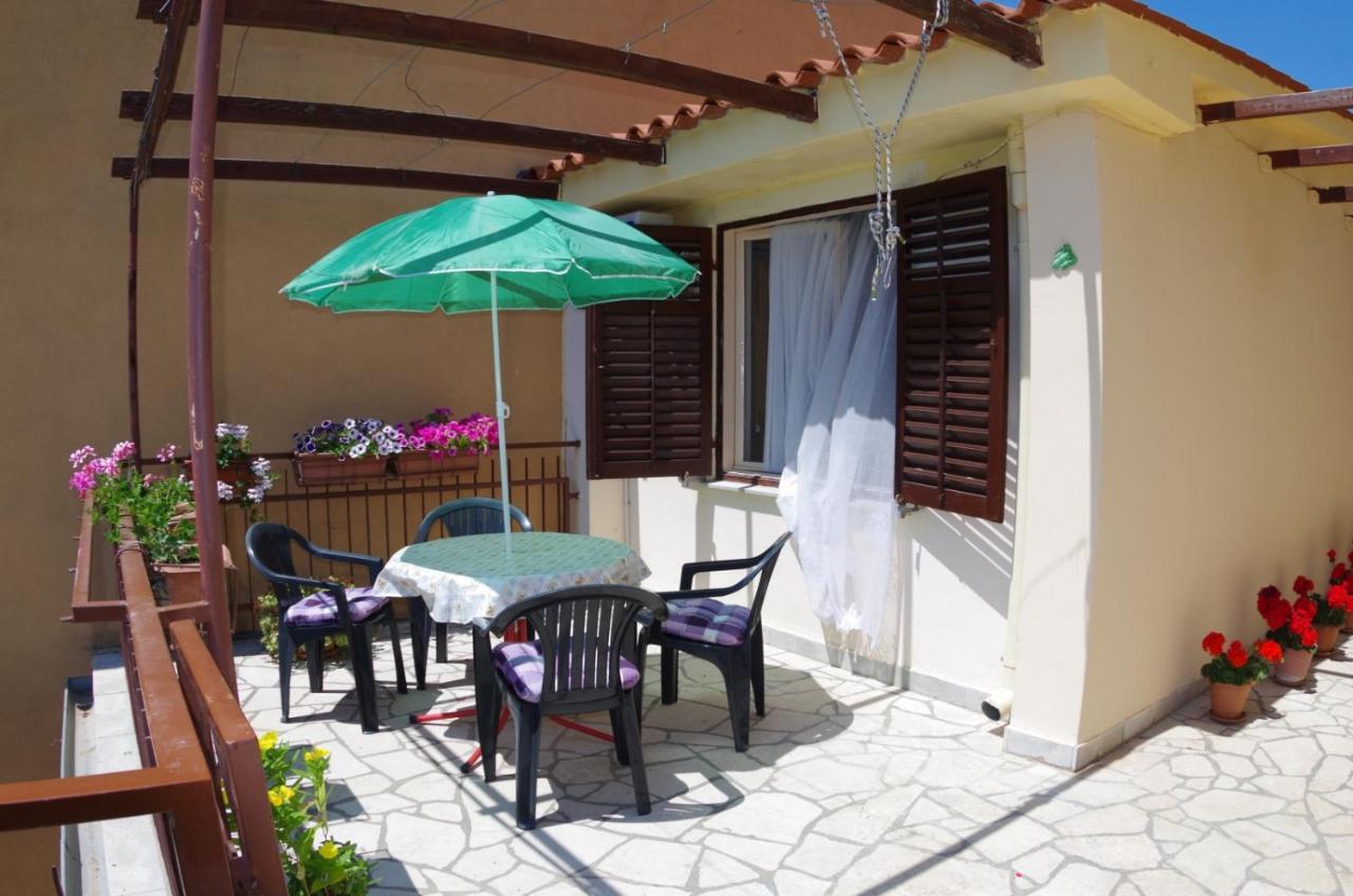 Holiday Apartments Ruzica, Pjescana Uvala Luaran gambar