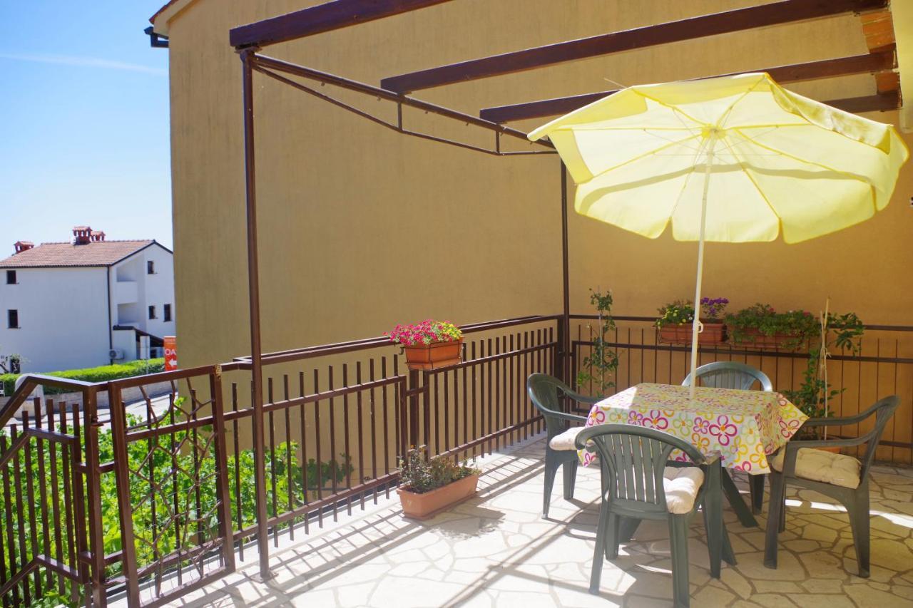 Holiday Apartments Ruzica, Pjescana Uvala Luaran gambar