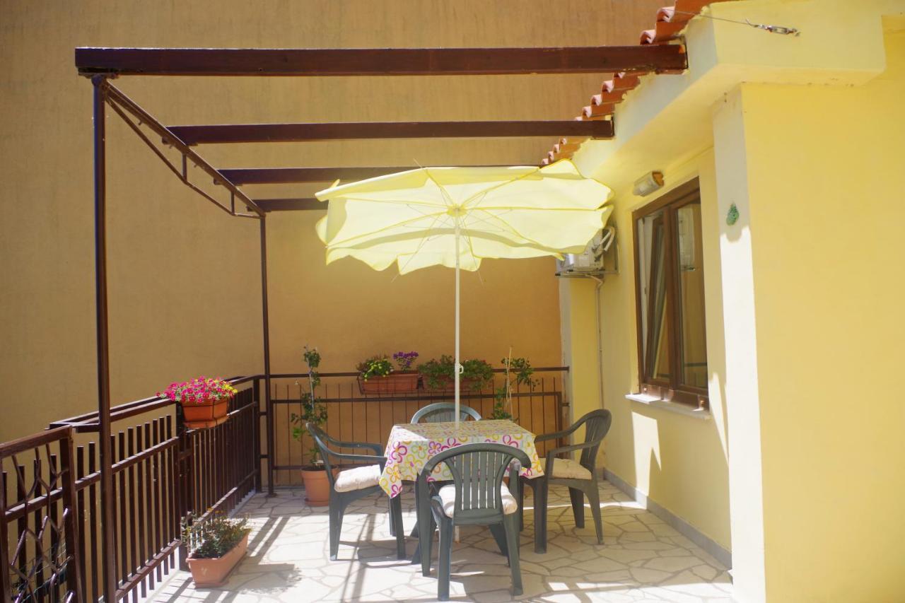 Holiday Apartments Ruzica, Pjescana Uvala Luaran gambar